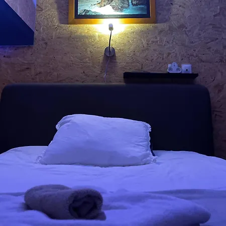 Avec Terrasse Et Parking Au Mans Le Mans